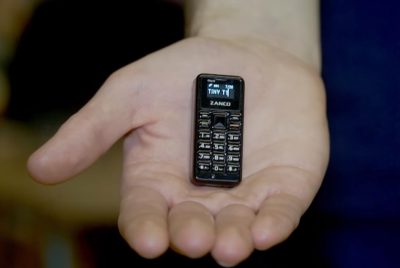 Компания Clubit New презентовала самый маленький мобильный телефон в мире