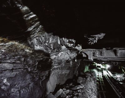На шахте «Есаульская» завершили спасательную операцию, троих кузбассовцев вывели на поверхность