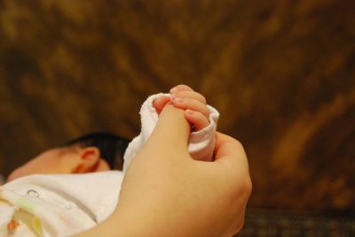 Госдума одобрила в первом чтении законопроект о выплатах при рождении ребёнка