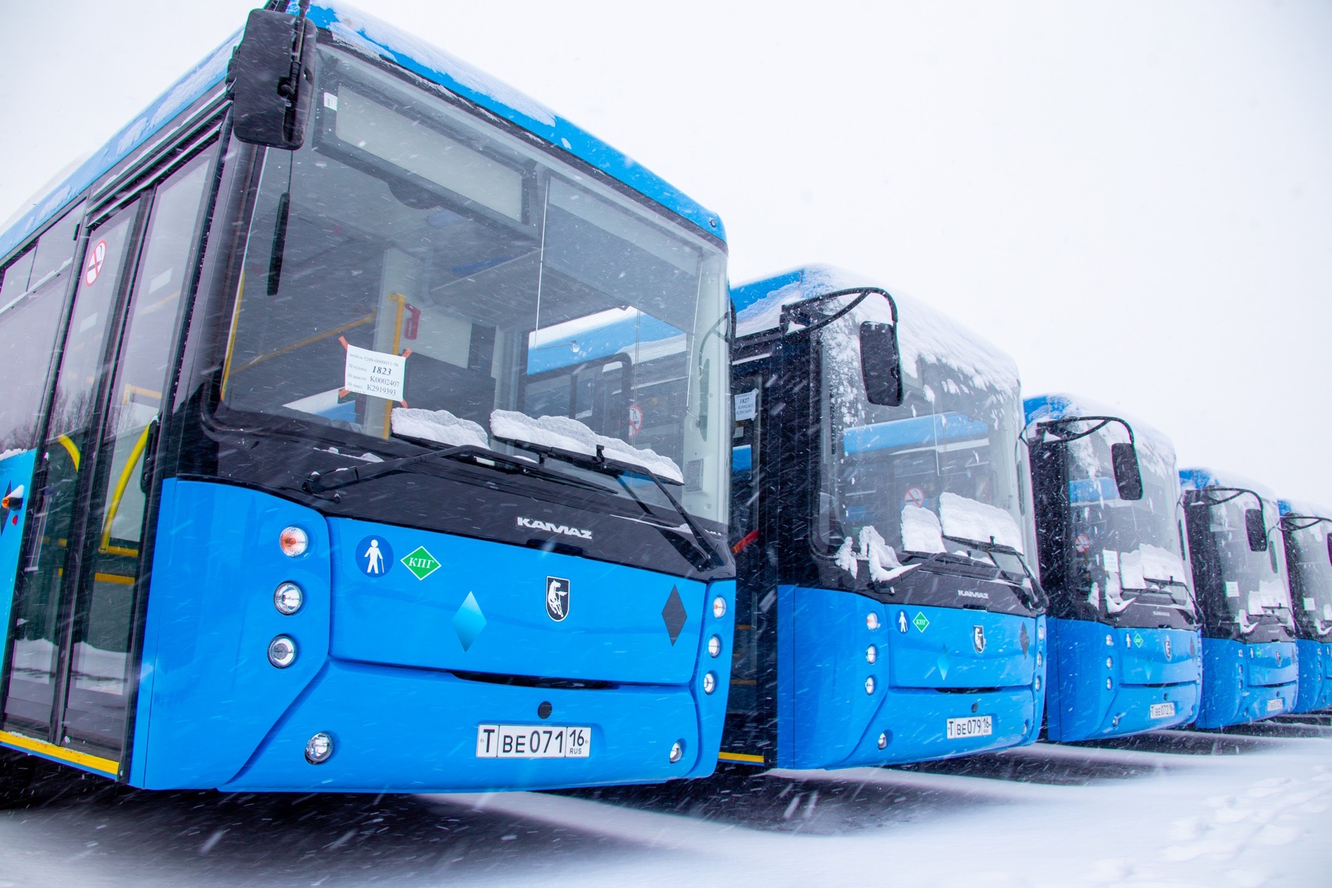 В Кемерове на востребованный маршрут ещё не купили автобусы