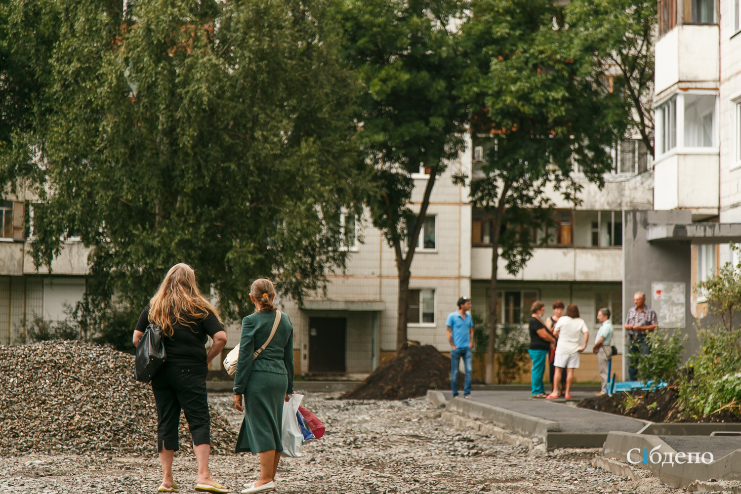 Это подло и низко»: как в центре Кемерова прошёл «захват» многоквартирного  дома • 12.08.2020 • Чтиво • Сибдепо