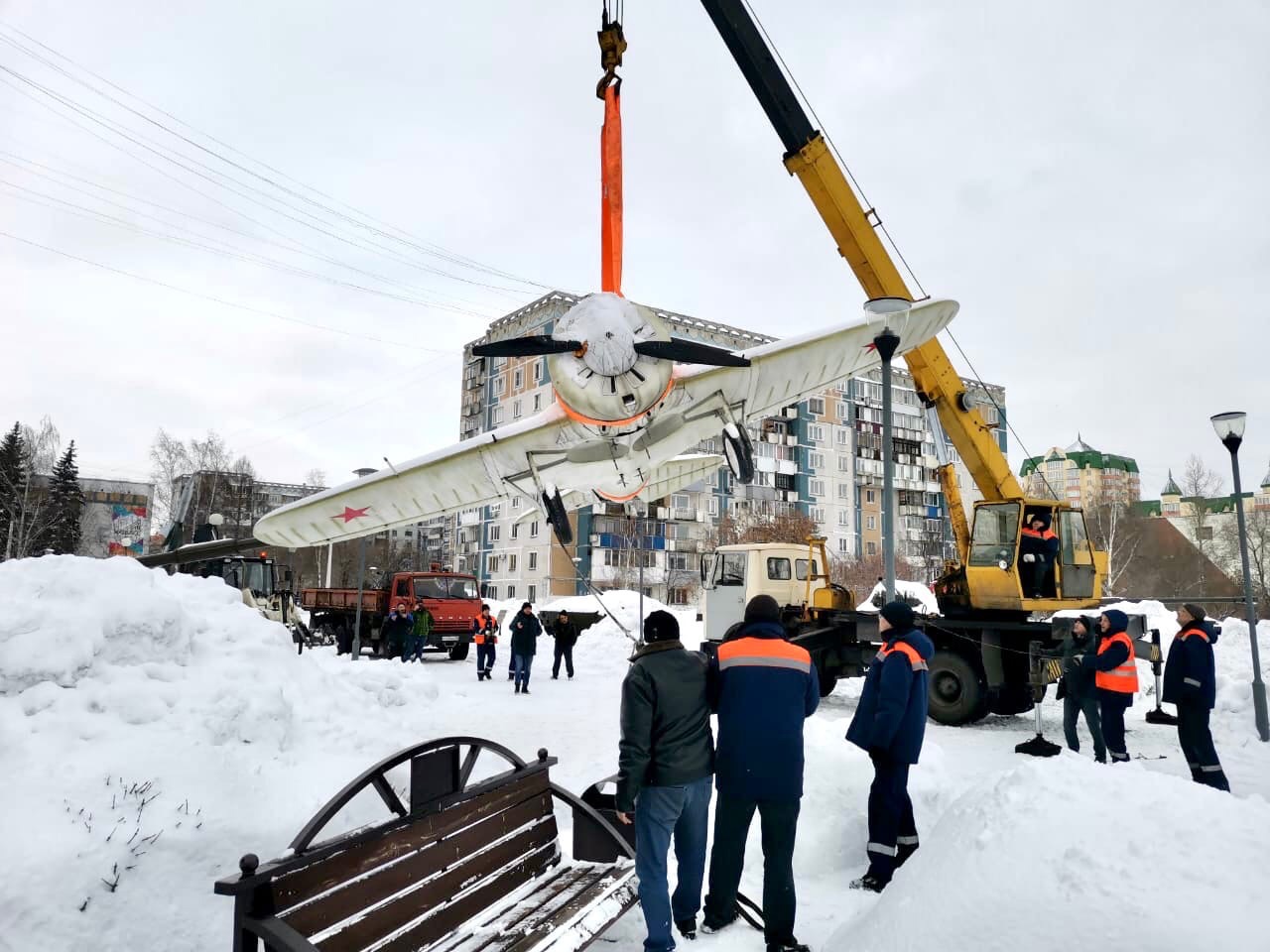 В Новокузнецке демонтировали памятник «ишаку»