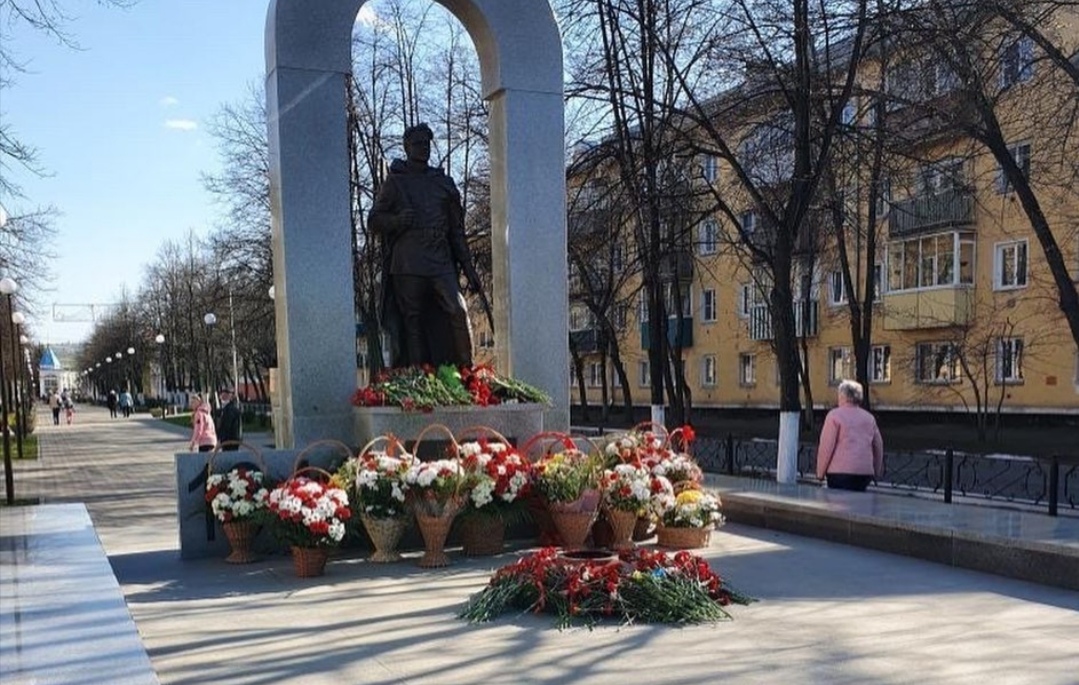 Соцсети: в кузбасских городах в День Победы погас вечный огонь