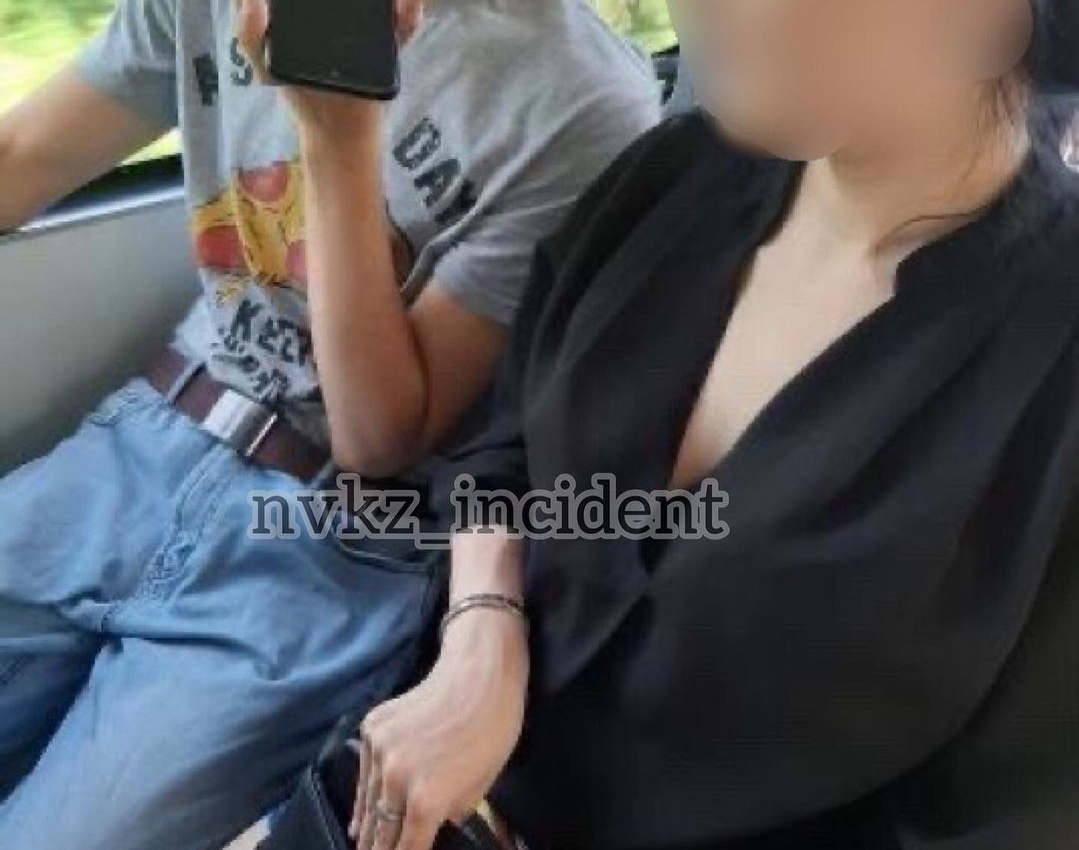 В Кузбассе пассажиры закурили сигареты прямо в салоне автобуса
