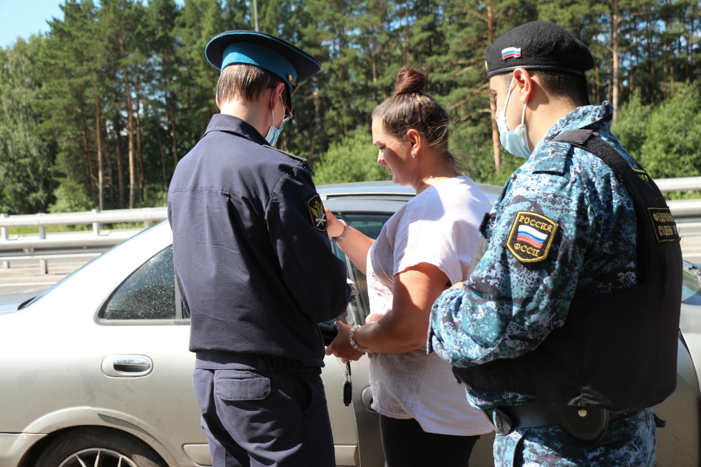 Кировские приставы кемерово. Рейд ГАИ С приставами.