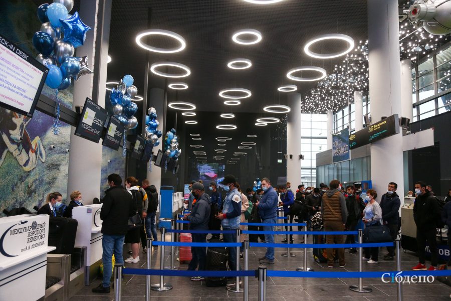 В три раза больше пассажиров: Сергей Цивилев рассказал о развитии авиасообщения в Кузбассе