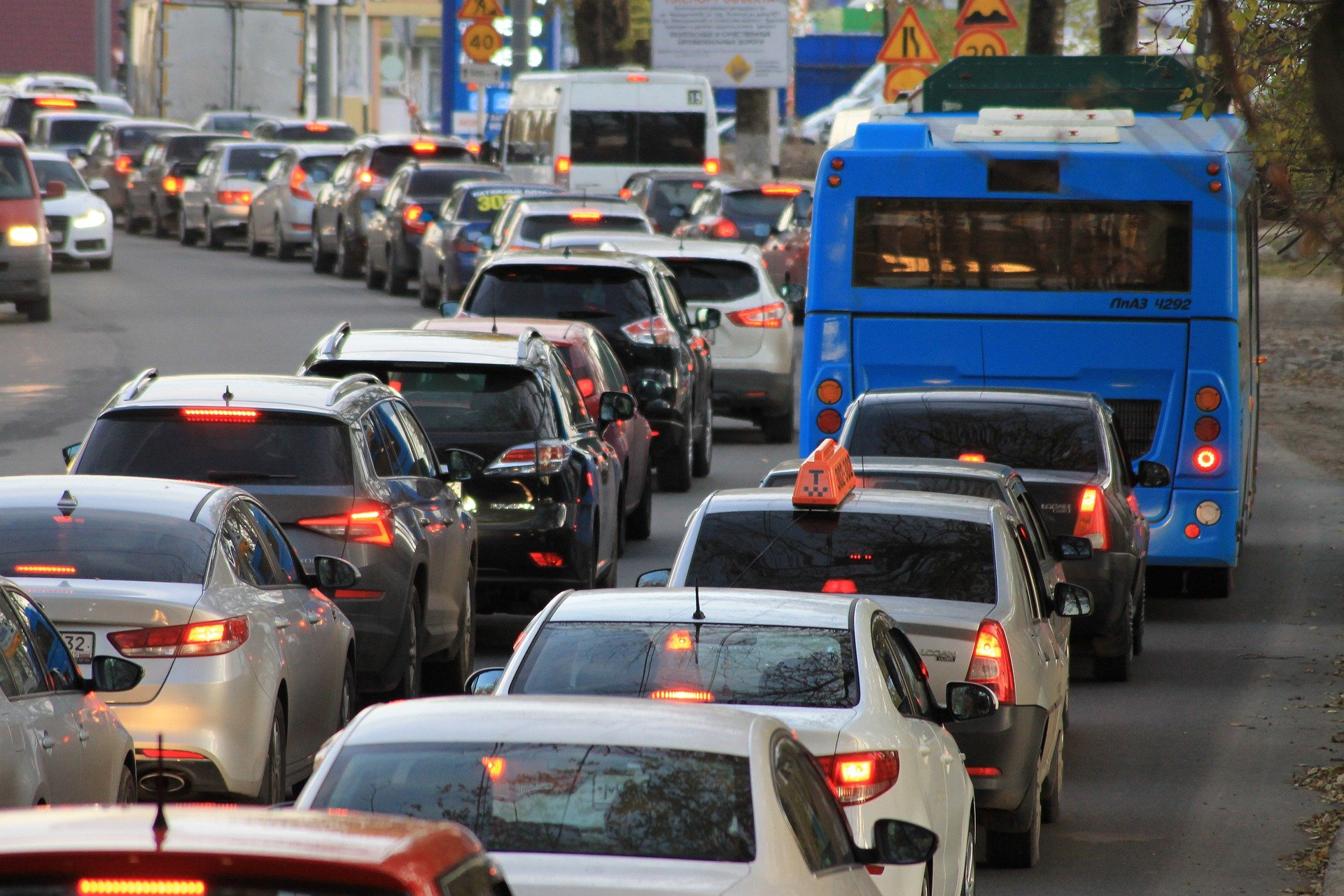 В Кемерове ввели ограничения для автотранспорта