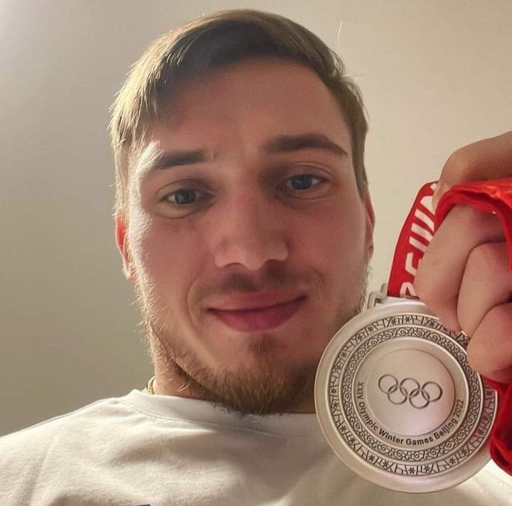 Хоккеист из Кузбасса завоевал серебряную медаль на Олимпийских играх