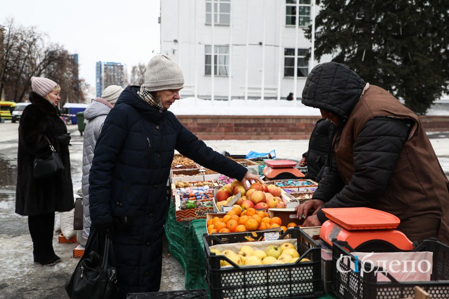Кузбассовцы смогут закупиться к Новому году по сниженным ценам