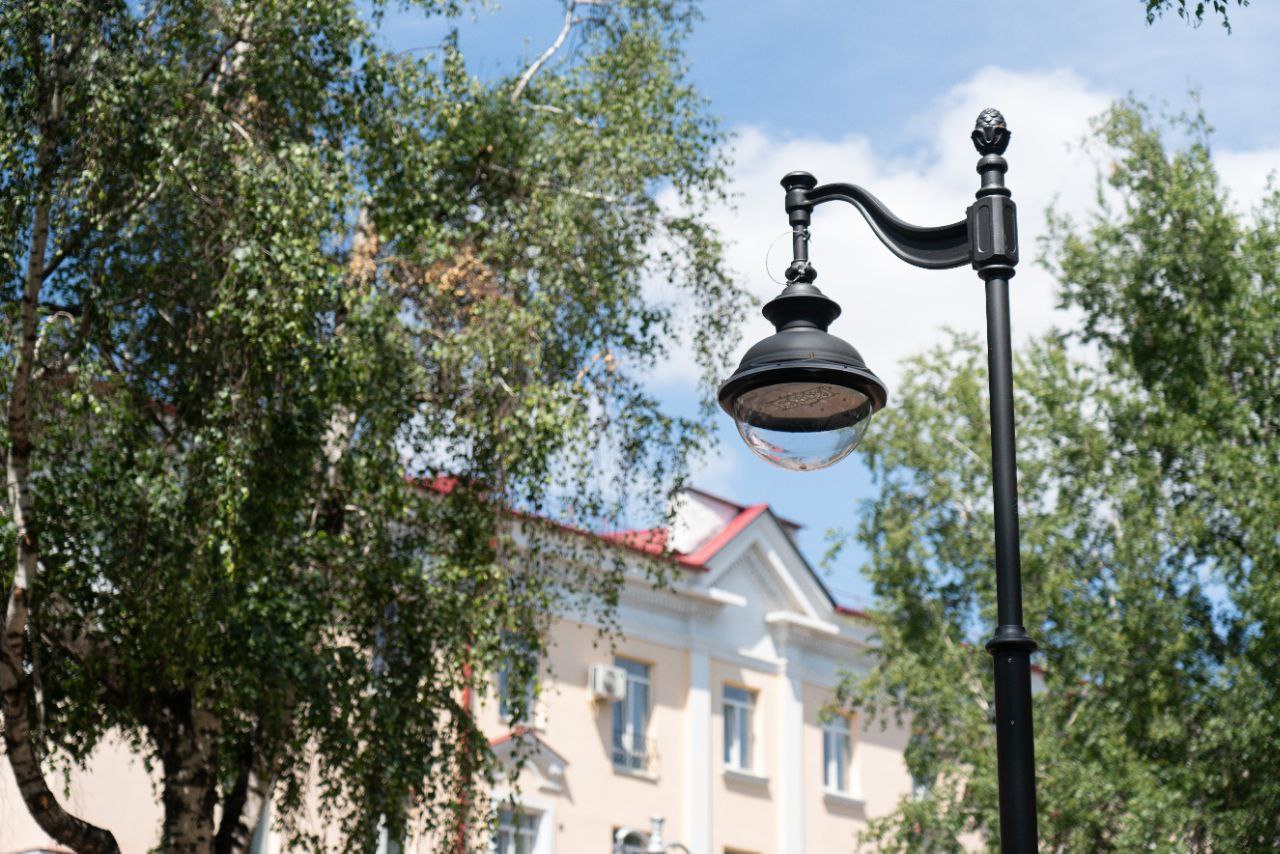 В Кемерове осветят по-новому старую аллею на Кирова • 06.07.2022 • Сибдепо