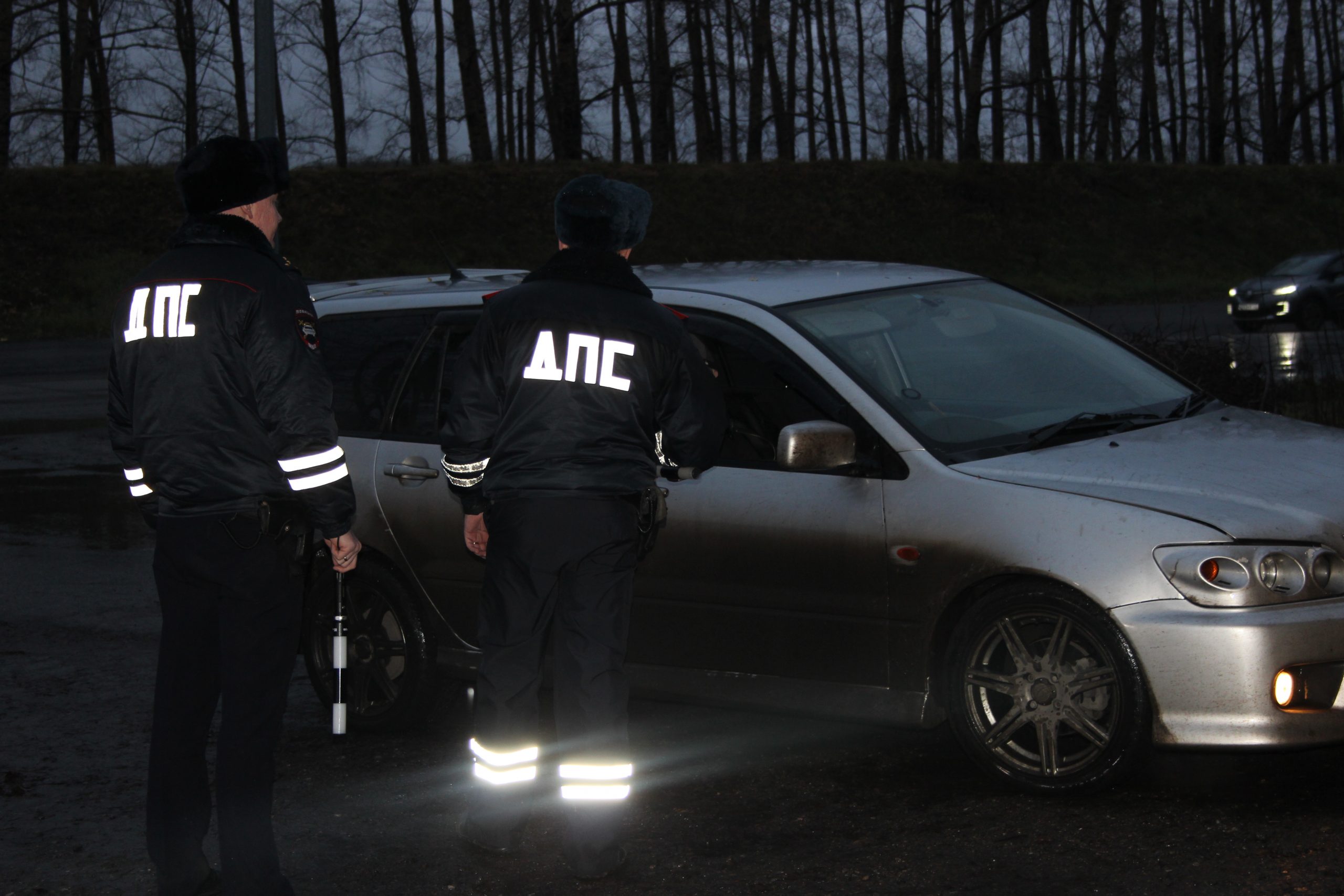 В Кузбассе водителей массово оштрафовали за незаконную перевозку самого важного
