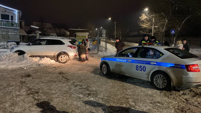 В Новокузнецке пьяный гонщик с ребёнком в машине въехал в сугроб