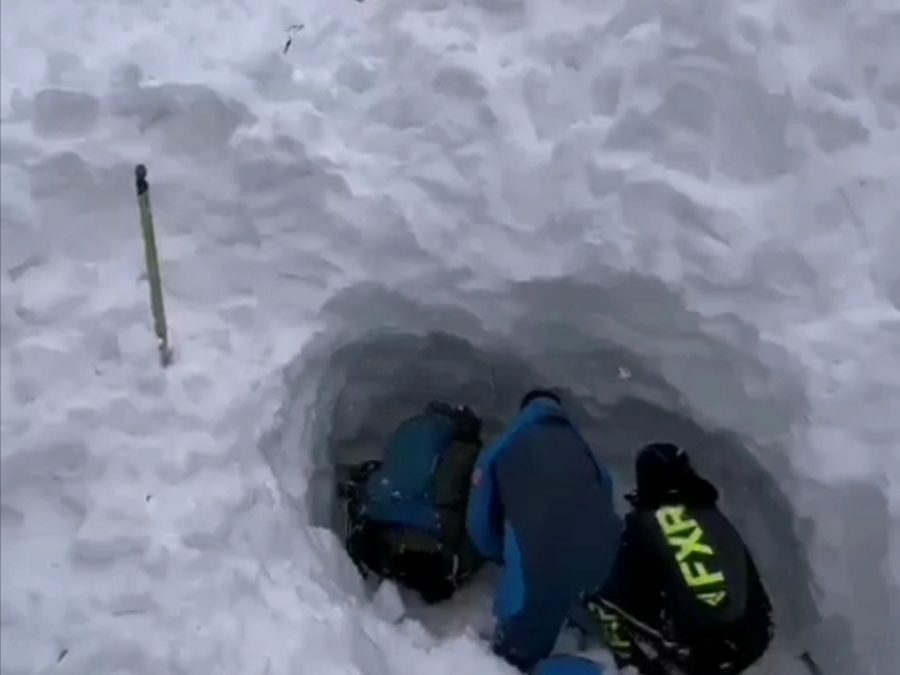 Успел только крикнуть: турист погиб при сходе лавины в Кузбассе