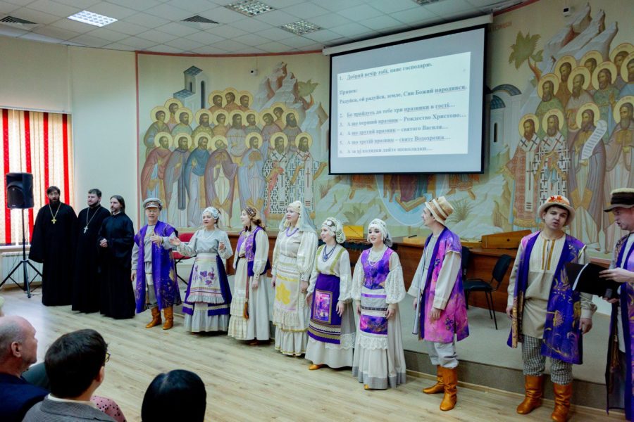 Особое настроение «Святочной Академии»: в Кемеровской епархии прошел концерт