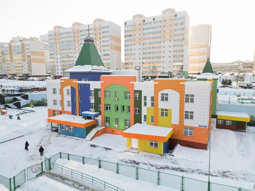 Губернатор Кузбасса проверил новый детский сад в Центральном районе Кемерова