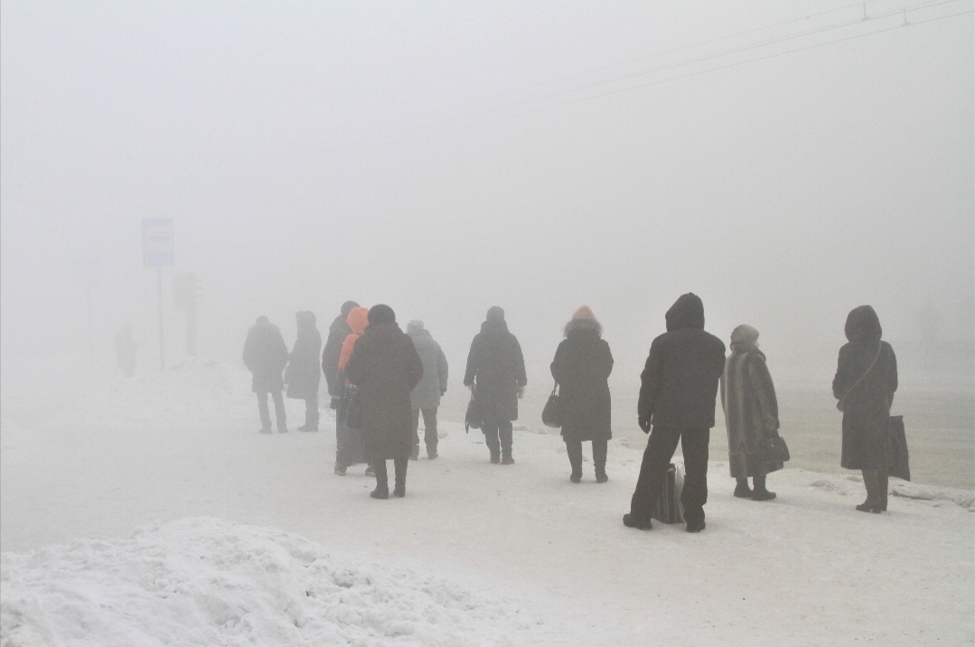 Смог усилился: в Кемерове жители делятся страшными кадрами