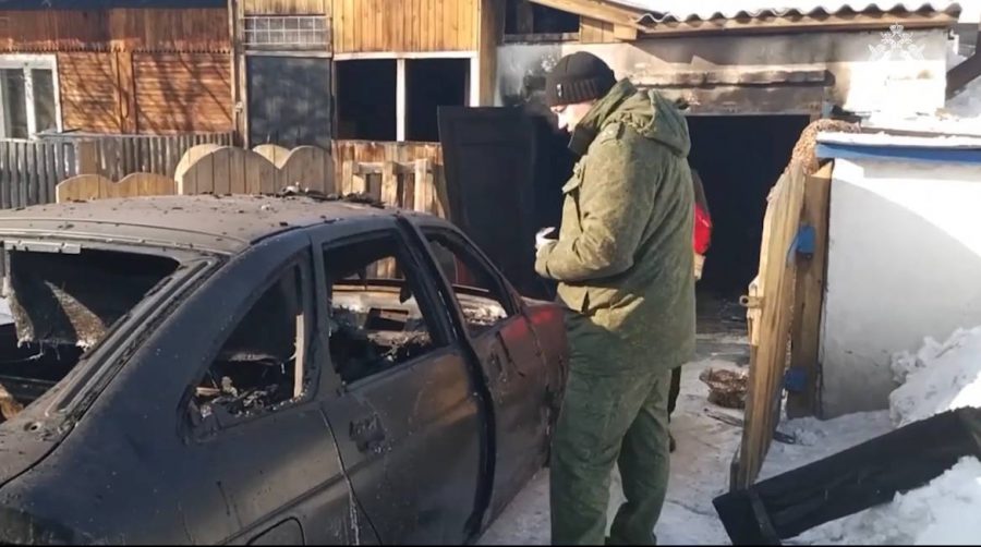 Зарезал и сжёг: СК показал кадры с места жестокой расправы в Кузбассе
