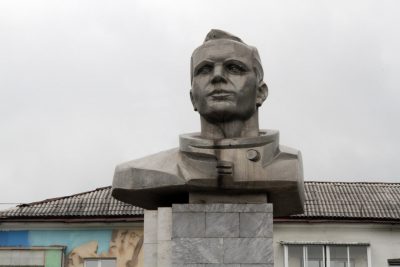 В Кемерове осквернили Гагарина: «это» прилетело сверху
