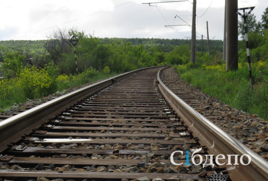 Соцсети: ночью на железной дороге в Кузбассе вновь пытались устроить диверсию
