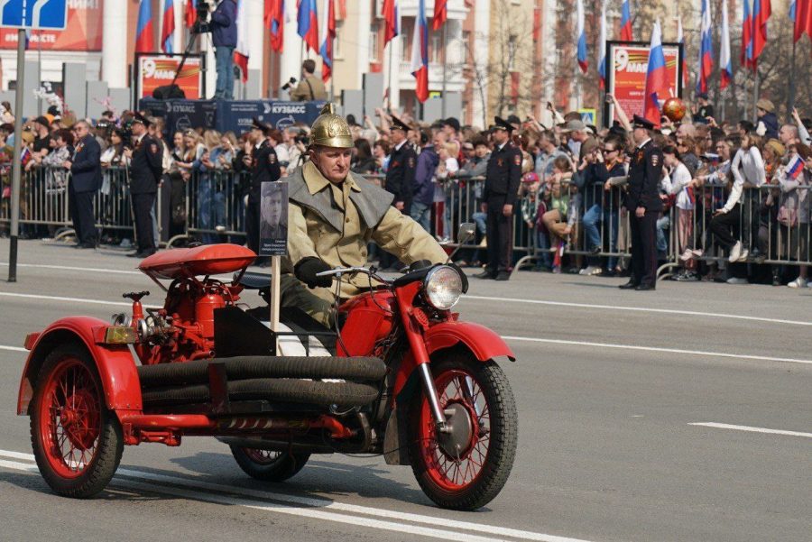Торжественный марш в честь 78-летия Дня Победы прошел состоялся в Кемерове