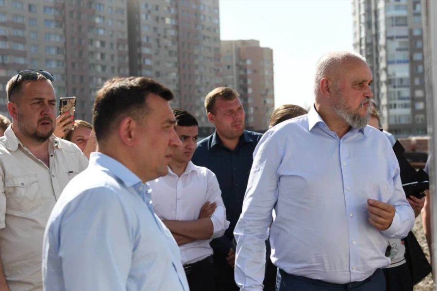 Губернатор Кузбасса и мэр крупного города проверили, как идет строительство необходимого объекта