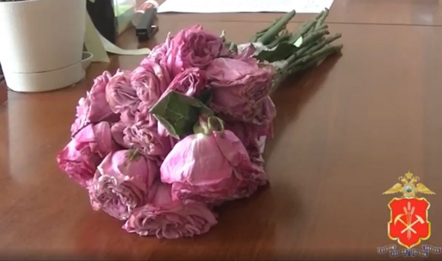 Романтика по-кемеровски: продавщице цветочного угрожали бутылочной «розочкой»