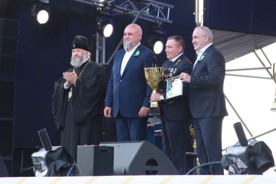 В честь Дня шахтера горняки «СУЭК-Кузбасс» получили высокие награды