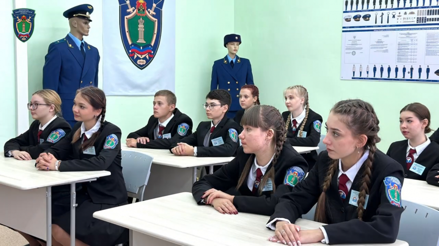 Прокуроры будут вести уроки в кузбасском лицее