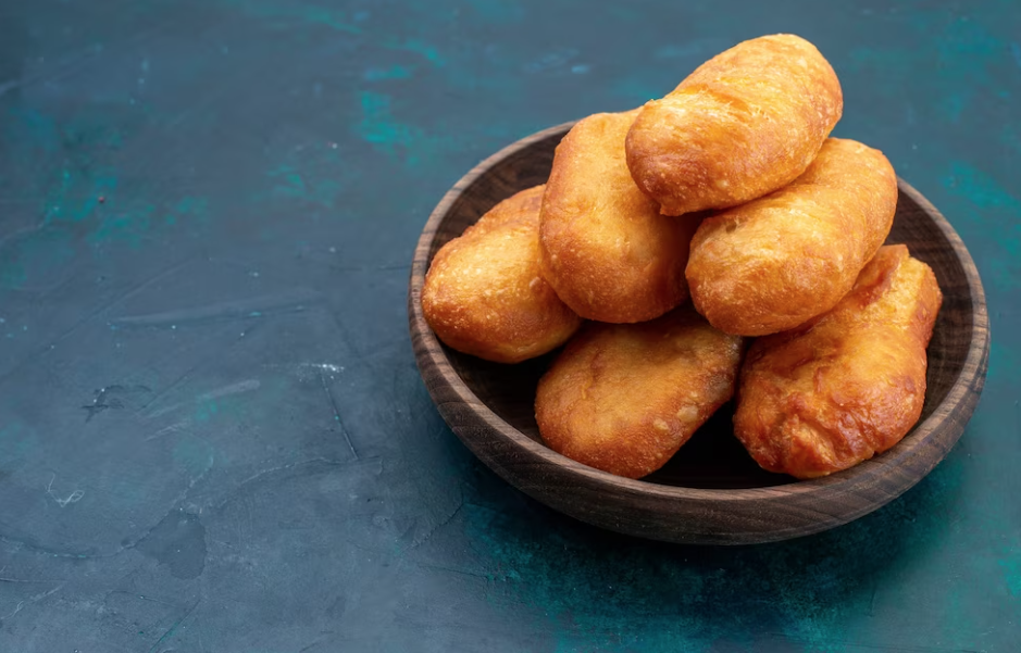 Губы лося и беляши с молоком: еда в Сибири восхитила знаменитого ...