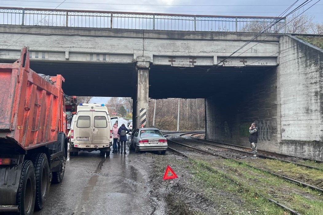 Водитель не выжил: стали известны подробности утреннего ДТП в Новокузнецке