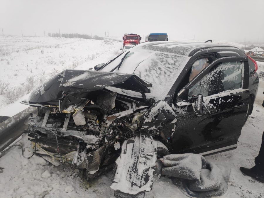 Два человека погибли в страшном ДТП в Кузбассе