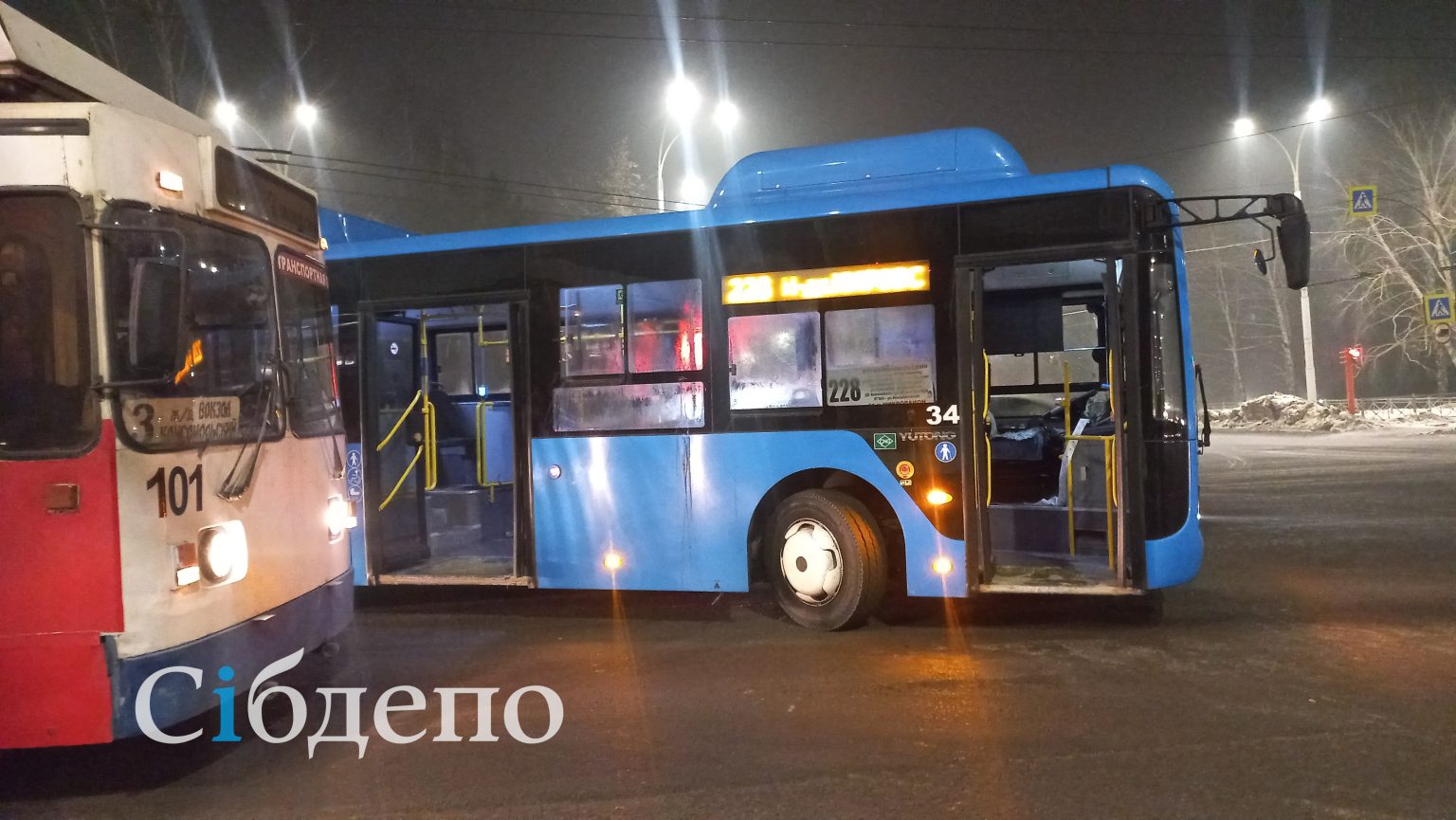 автобус м4. ростов арена маршрут. ростов арена схема. схема движения шаттлов. какие автобусы идут до стадиона.