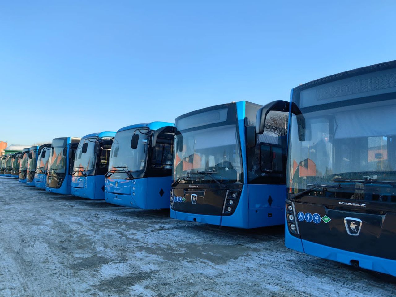 14 муниципалитетов Кузбасса получат новый транспорт