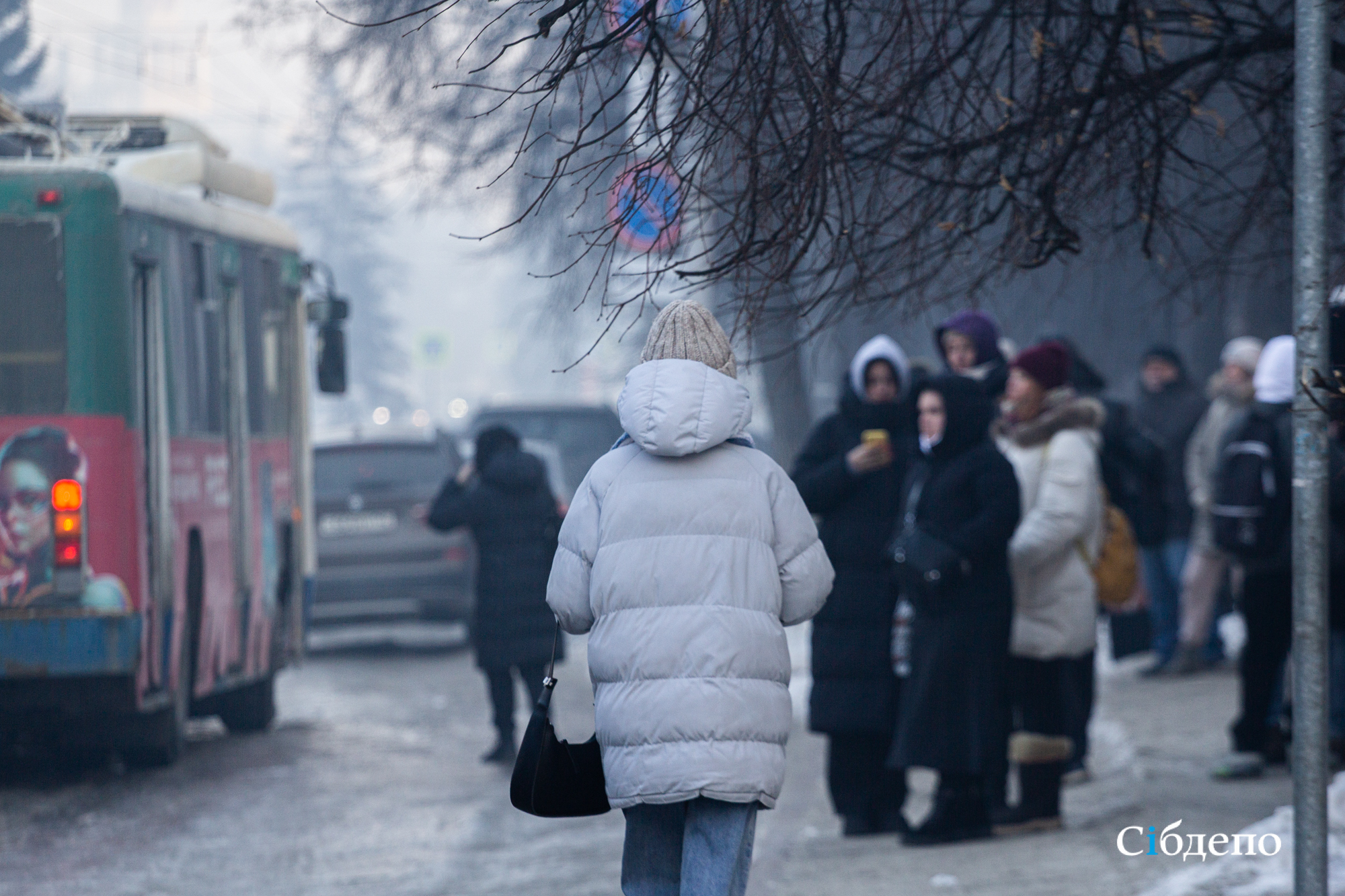 Кондуктор выгнала маленькую девочку: но наказали другого человека •  07.02.2024 • Новости • Сибдепо