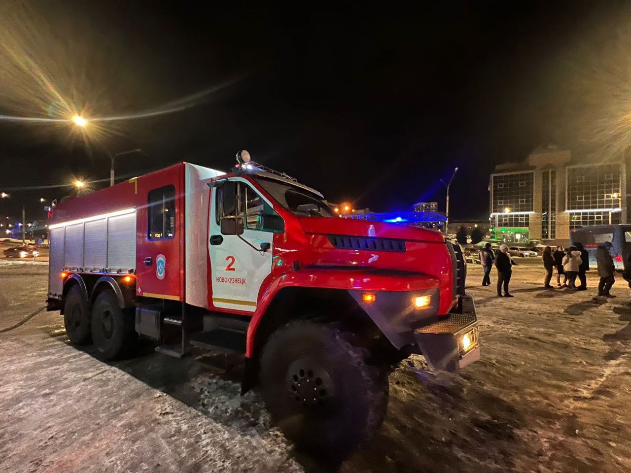 В Кузбассе произошел пожар в большом ТЦ
