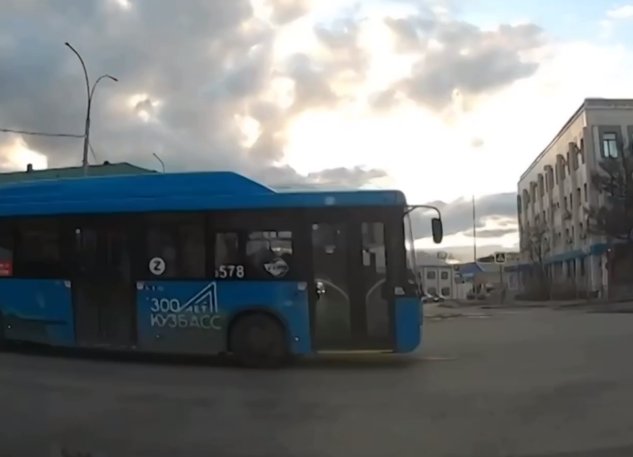 Водителю «бешеного» автобуса в Кемерове придется раскошелиться