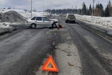 В аварии в кузбасском городе пострадали два человека