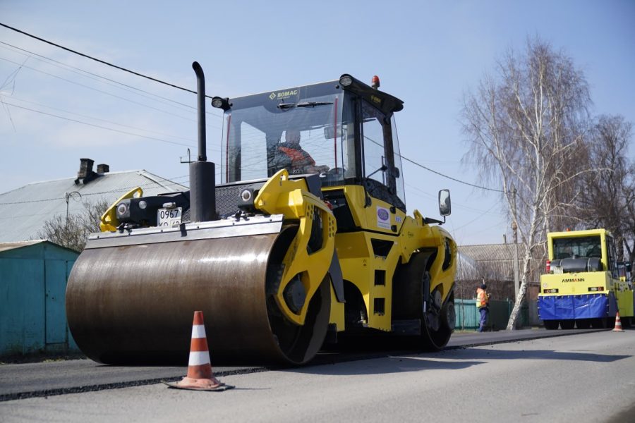 В Кемерове начали ремонт одной из главных дорог города