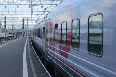 Расписание пригородных поездов изменится в Кузбассе уже на днях