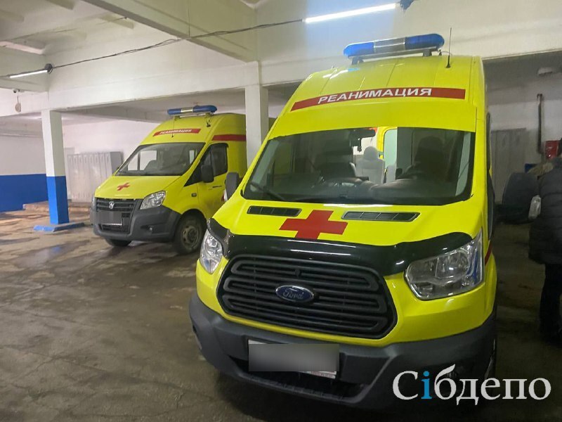Пять человек пострадали в массовом ДТП в российском регионе
