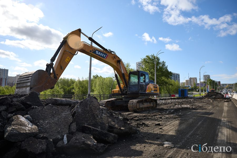 Глава города Кемерово поделился планами ремонтных работ на Кузбасском мосту
