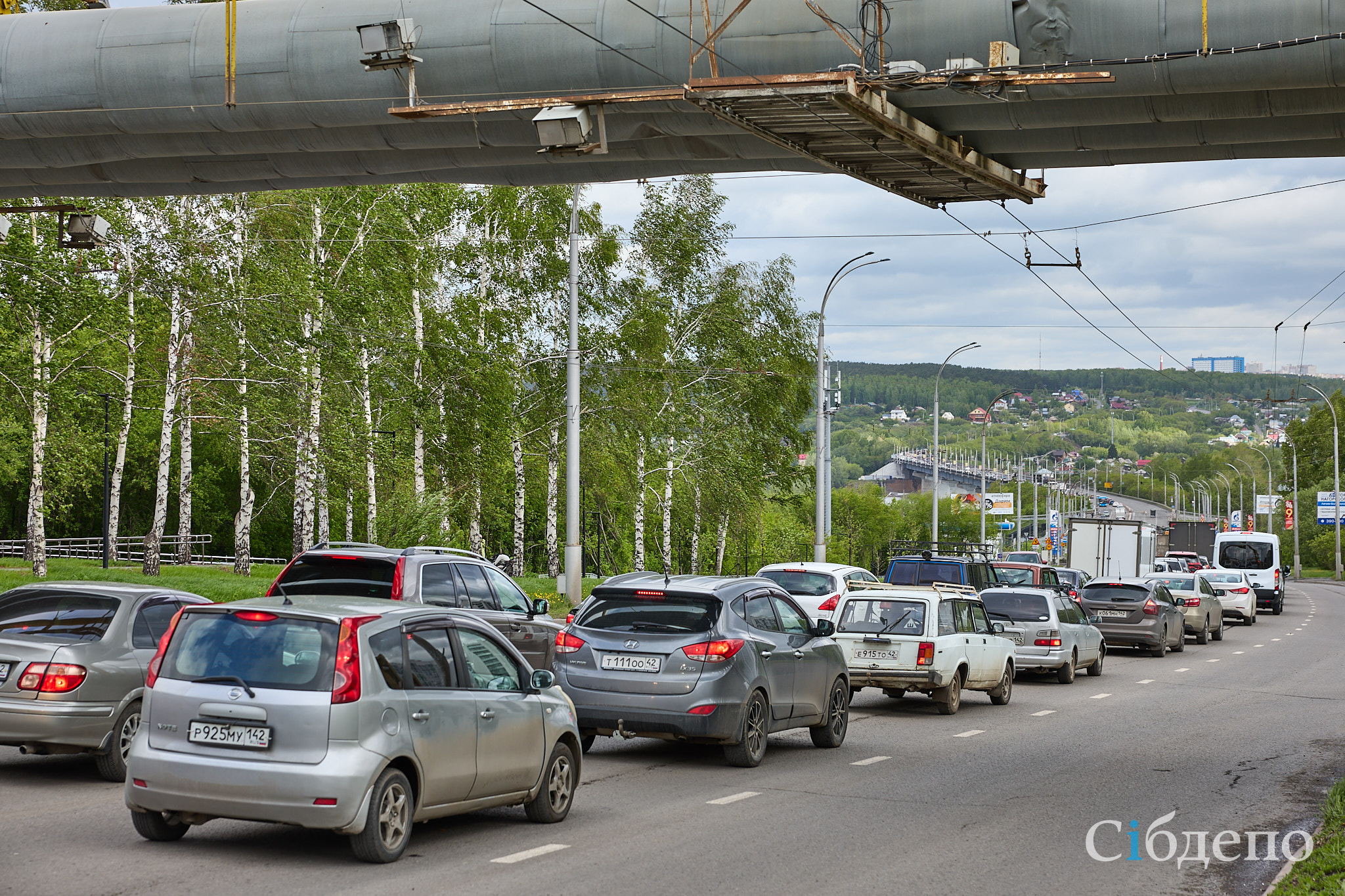 Ужасный час пик: перекрытие моста в Кемерове блокирует город в пробках