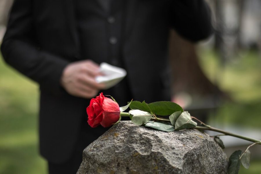 В Радоницу на кладбищах в Кузбассе будут действовать особые правила