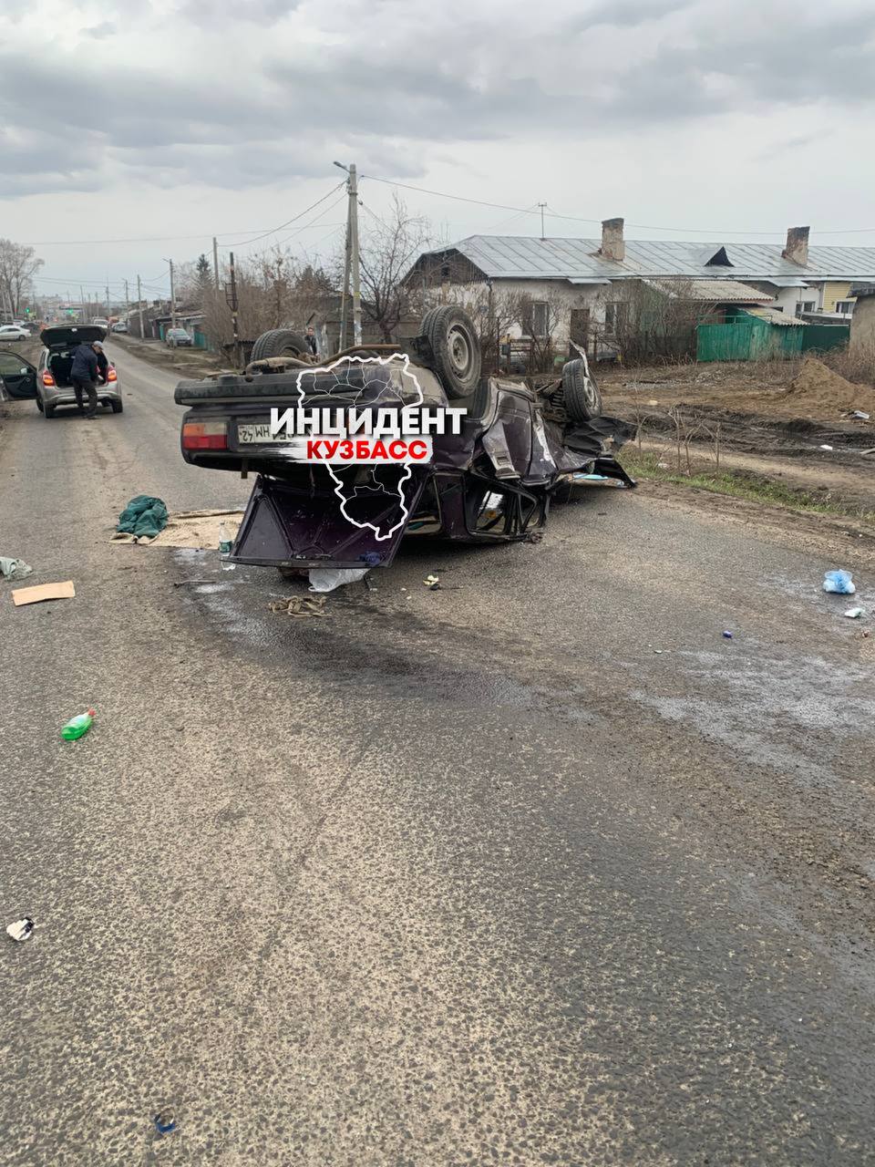 Соцсети: в Кемерове произошло ужасное ДТП с «перевертышем»