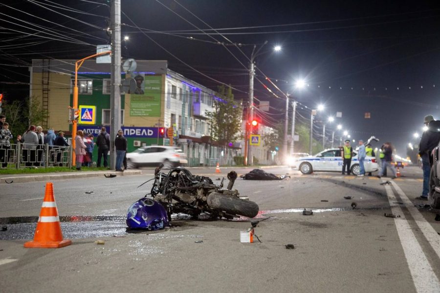 Соцсети: в Кузбассе мотоциклист погиб в страшной аварии