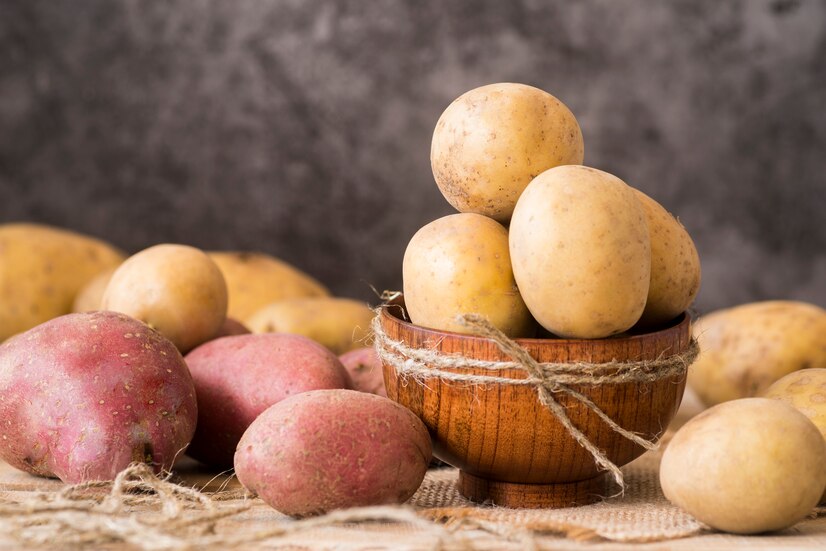 Российских дачников будут штрафовать за продажу картофеля