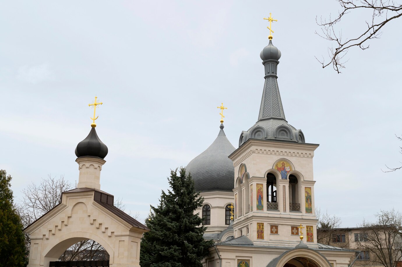 Цены до небес: стоимость церковных обрядов берёт кузбассовцев за душу •  07.05.2024 • Новости • Сибдепо