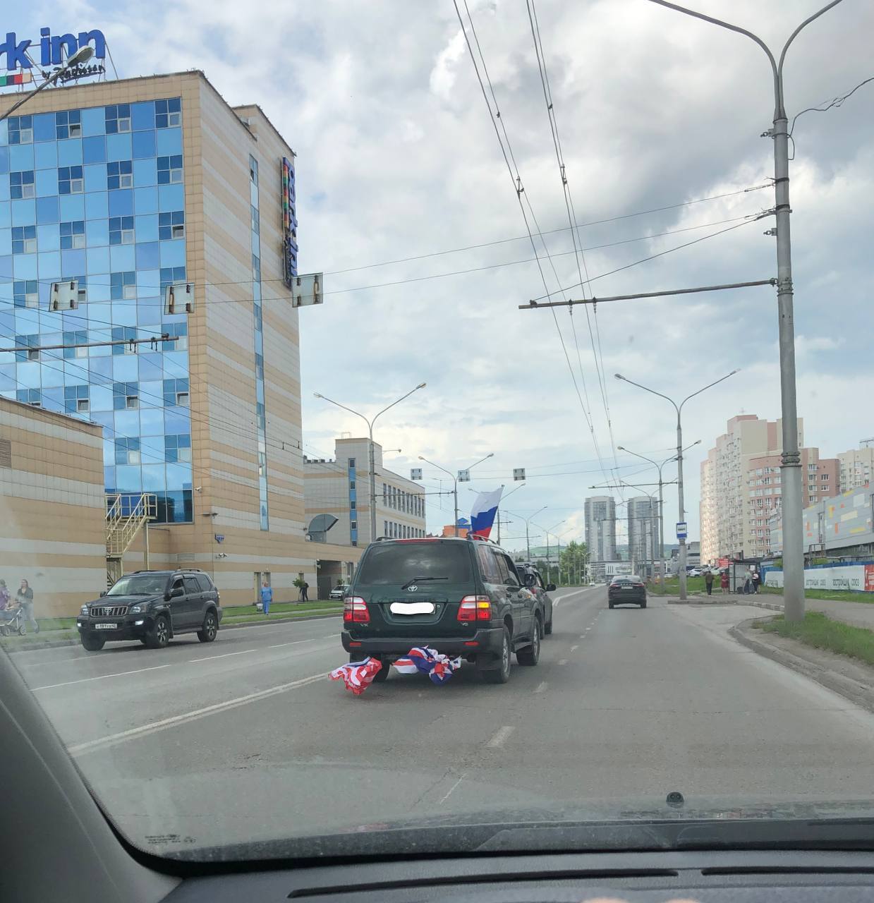 Самая патриотичная иномарка в Кузбассе нашлась в Новокузнецке