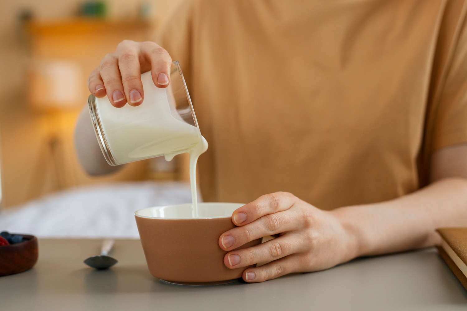 Чай с молоком: в чем заключается вред популярного напитка