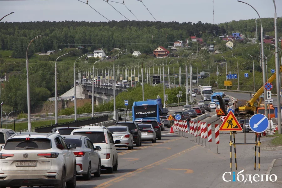 В Кемерове проезд по Кузбасскому мосту сузят до одной полосы